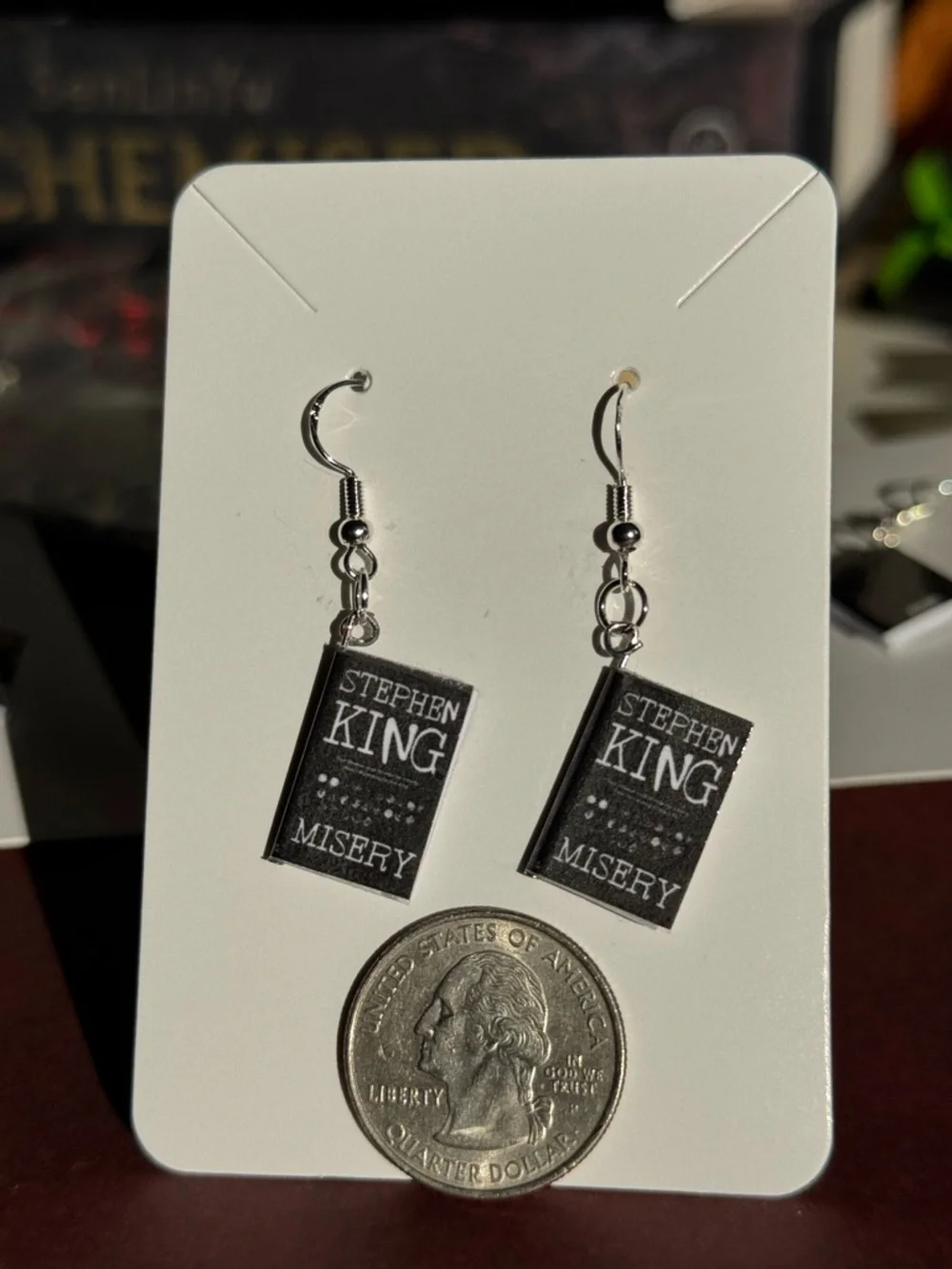 Stephen King 'Misery' Book Cover Dangle Earrings - Black & Silver - Picture 3 of 6
